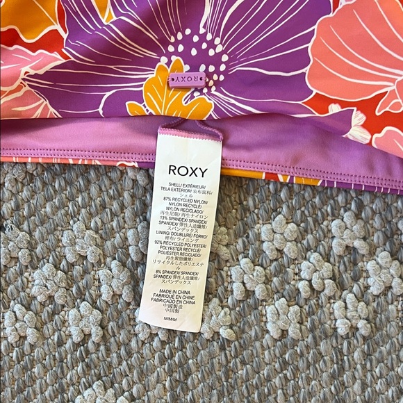 🐠🏄🏼‍♀️ROXY tropical ‘bell bottom blooms’ high waist midi coverage bottoms ☮️ 🌈 - Picture 4 of 6